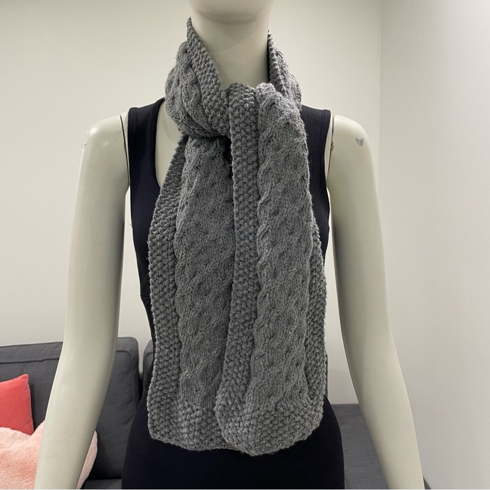 Handmade Knitted Scarf Grey Cable Knit with Contrasting Border Pattern